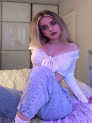 Камилла